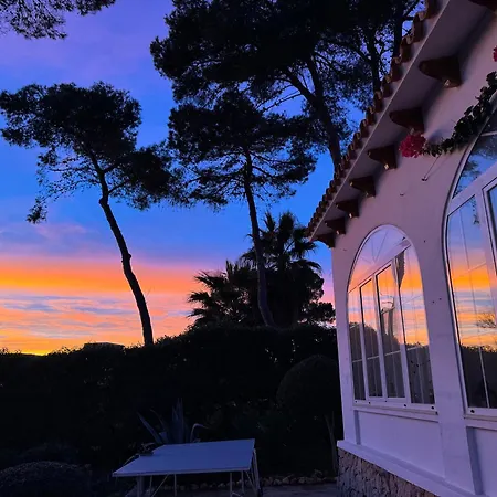 Chalet Menorca Rustic Sunny Retreat By The Sea